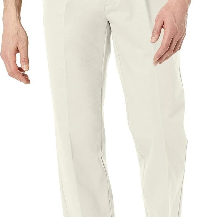 Men's Classic-Fit Wrinkle-Resistant Pleated Chino Pant
